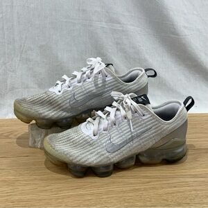 Nike Air Vapormax Flyknit 3 White Gray Shoes Youth Size 6.5, Women’s 8